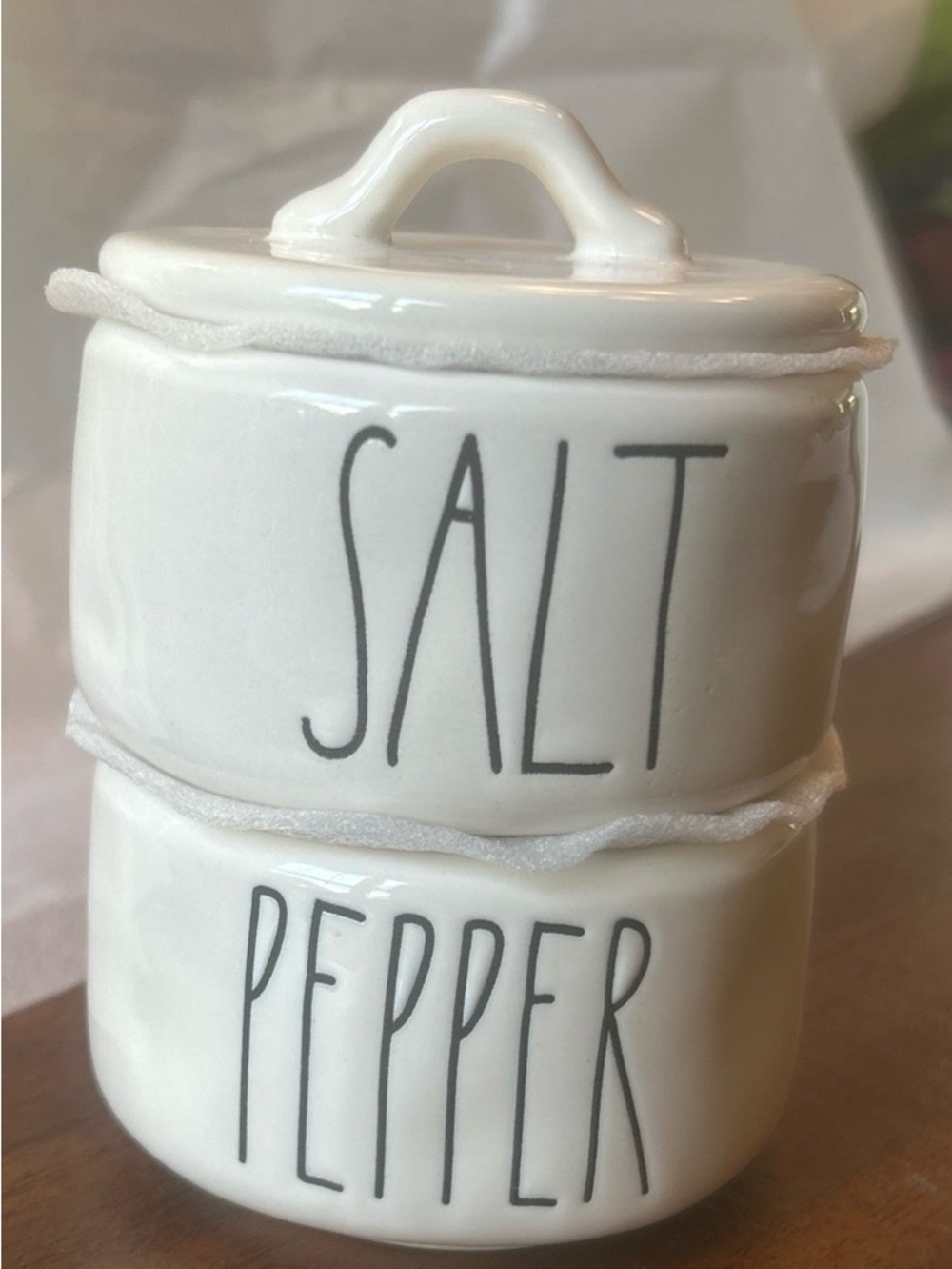 NEW Rae Dunn Artisan Collection Salt & Pepper Cellars w/Lid by Magenta Farmhouse - Picture 2 of 5
